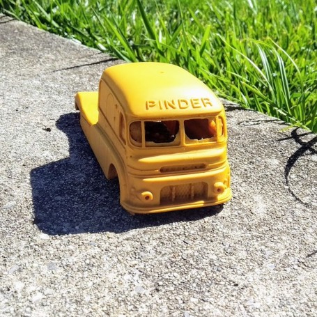 In the State - Cirque Pinder Tractor - 1:43 - CPC Production