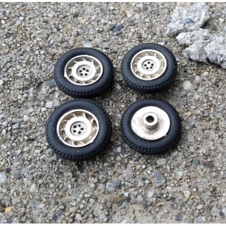 4 complete wheels - Ø 16mm - ech. 1:43 - White Metal